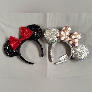 Disney Parks Mickey And Sequined gold bow Minnie Mouse Ears Set Of 2 Bundle